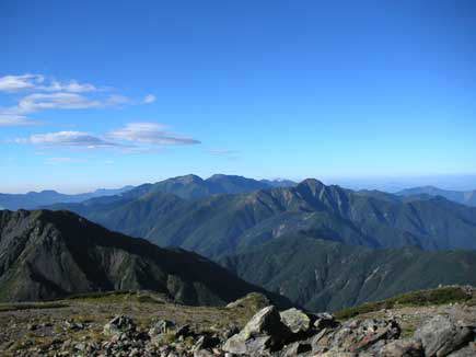 �����x�Ɠ암�̎R